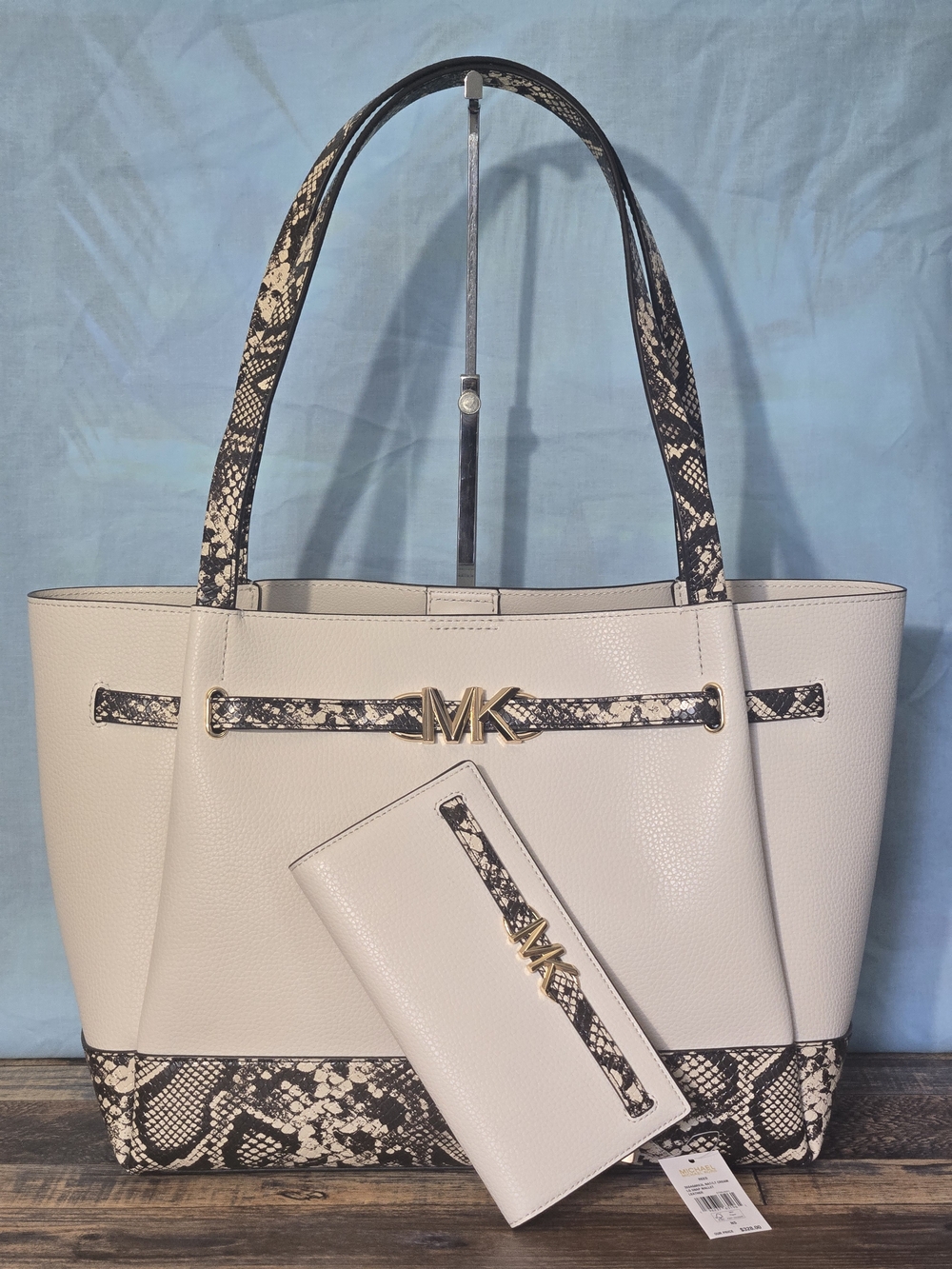 Michael Kors Reed Belted Tote  And Wallet Set